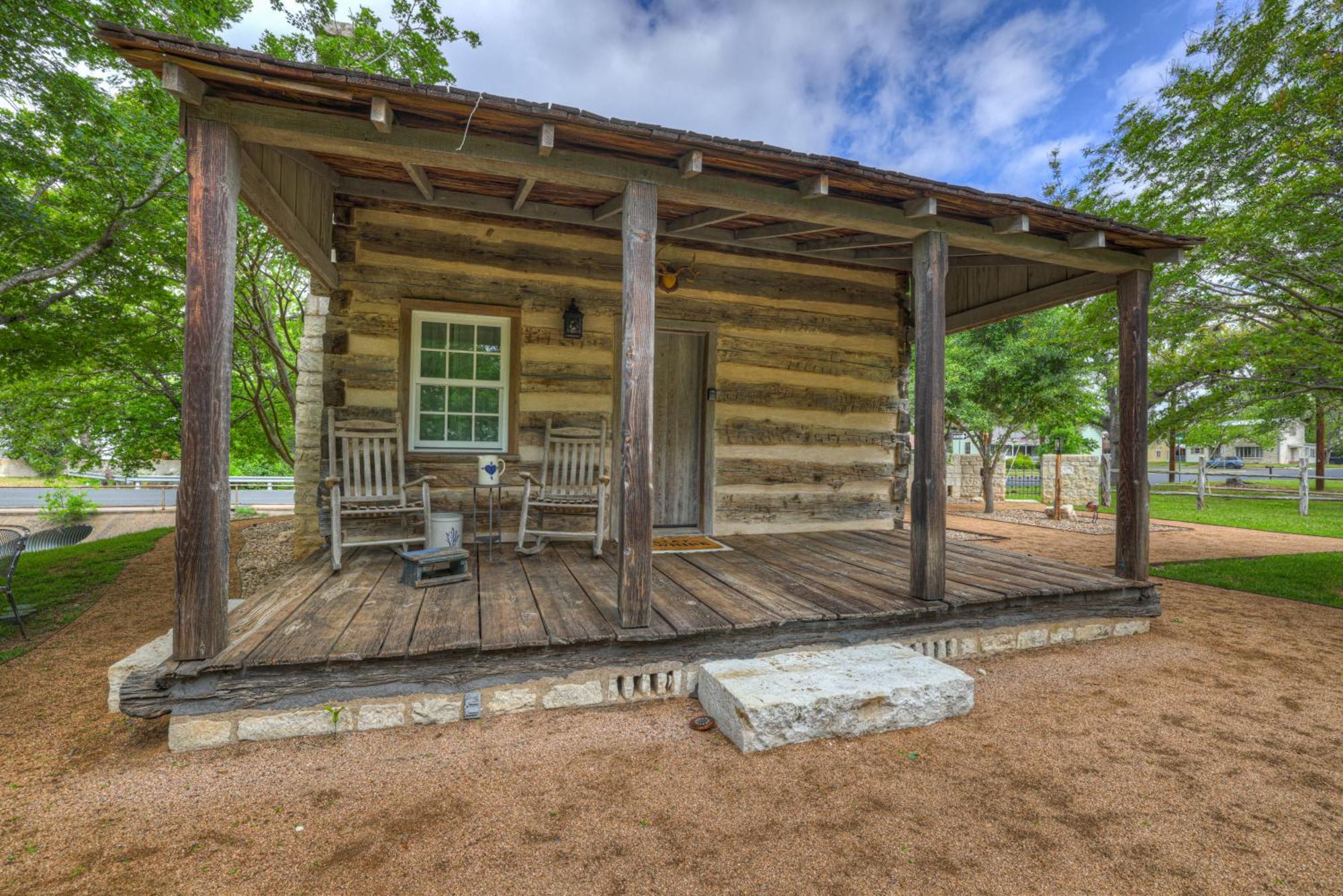 Town Creek Cabin Walk To Main St Vila Fredericksburg Exterior foto